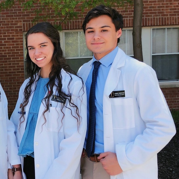 Meet your Posher, Maya - Picture 3 of 6